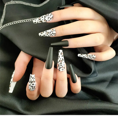Long Ballet Nails With Flat And Pointed Water Droplets D